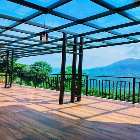 Karimb Resorts Vallikavungal Exterior foto