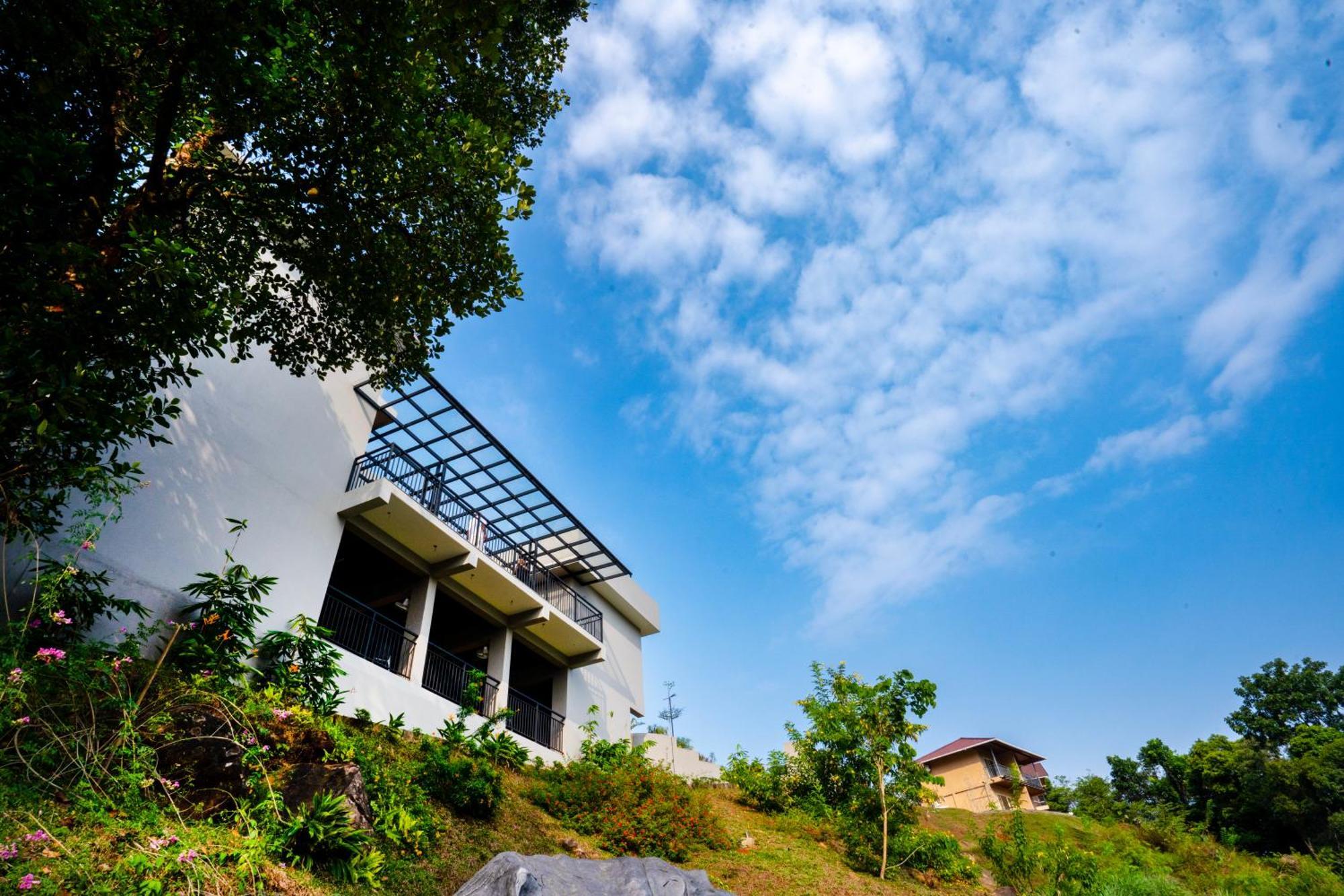 Karimb Resorts Vallikavungal Exterior foto